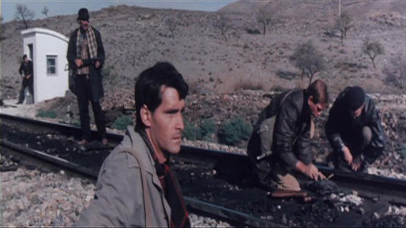 大战役 Il grande attacco (1978).mkv_20241002_102458.586.jpg
