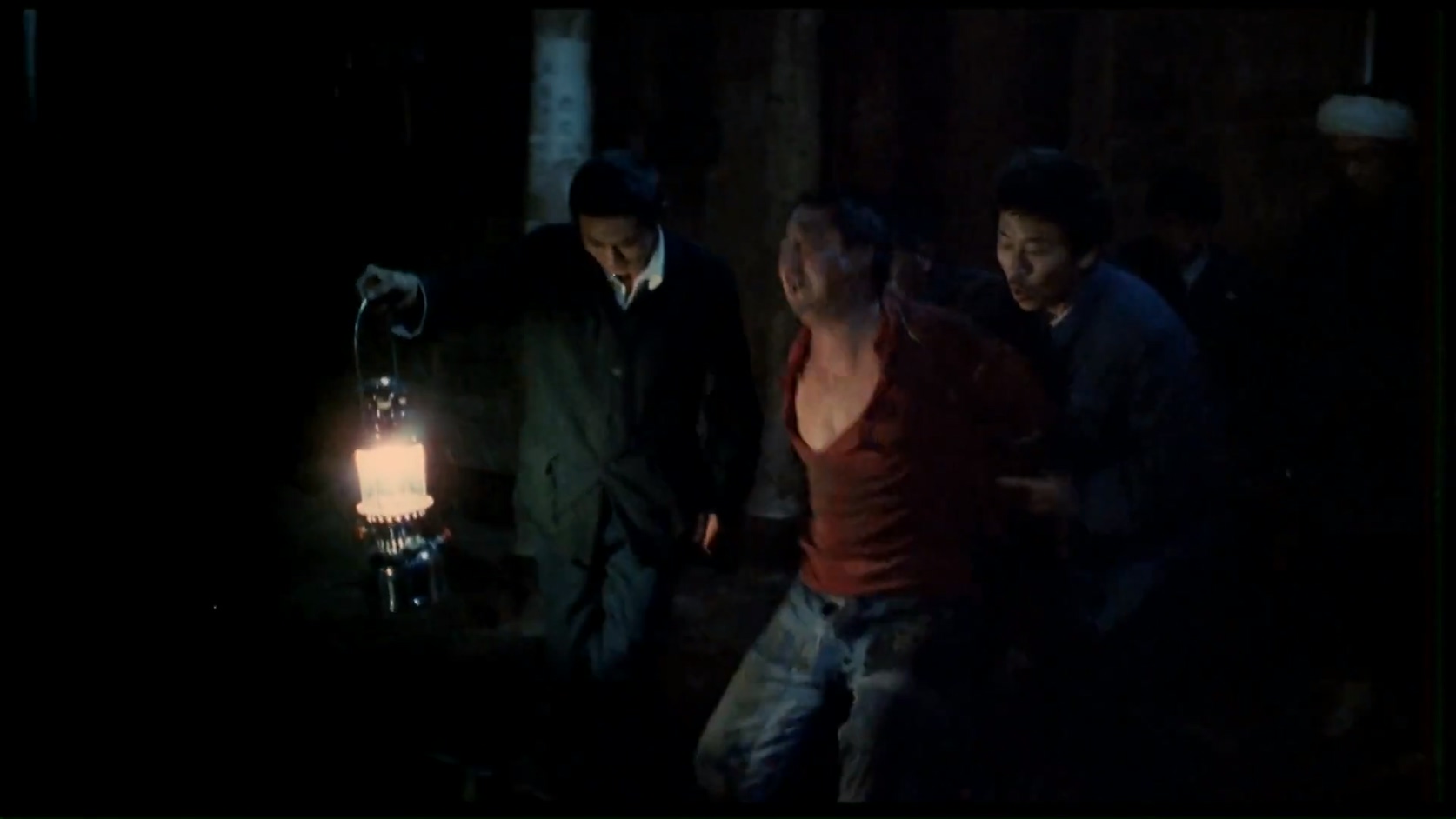被告山杠爷.MP4_20250205_135540.296.jpg