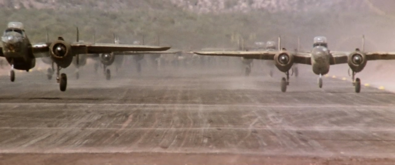 Catch-22.1970.720p.WEB-DL.HDCLUB.mkv_20250413_170504.809.jpg