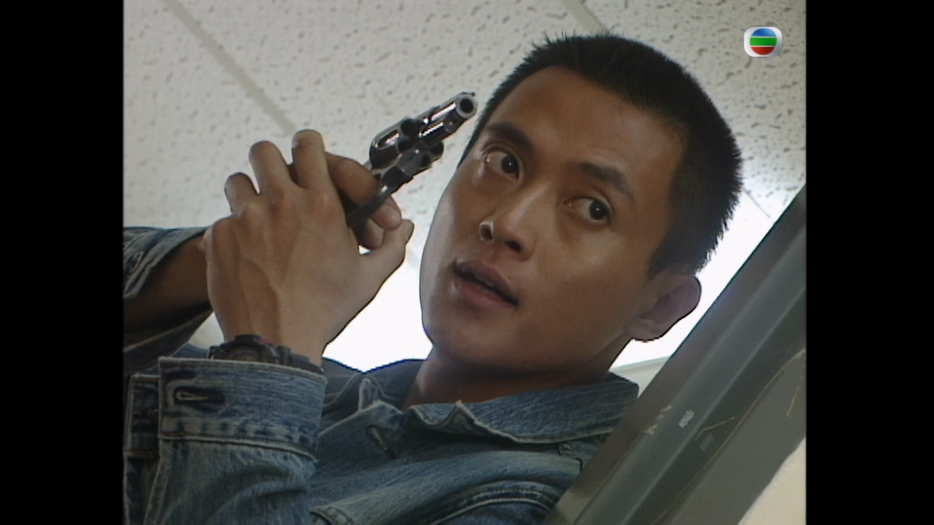 新扎师兄.1988.S03E36.Summer.mp4_20250418_223255.777.jpg