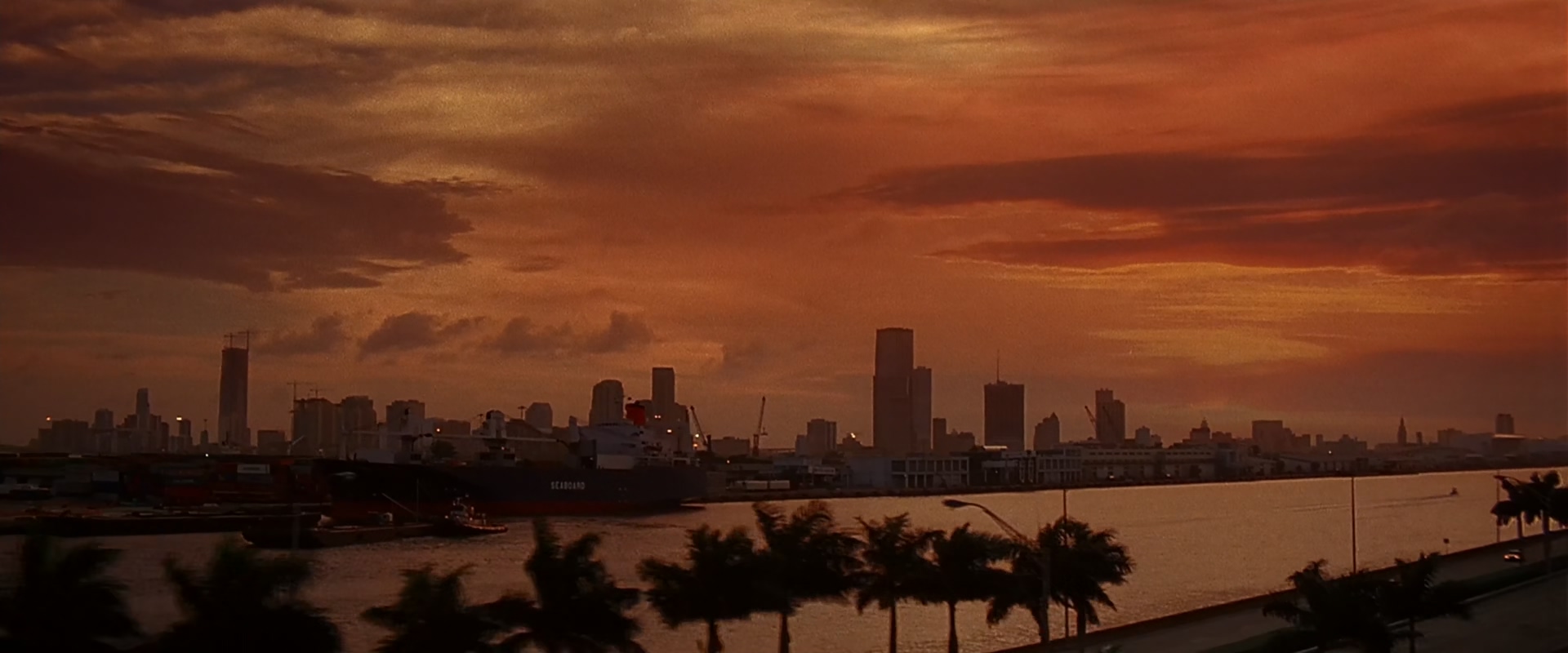 限时追捕.Out.of.Time.2003.BluRay.1080p.DTS-HD.MA.5.1.x265.10bit-DreamHD.mkv_2025.jpg