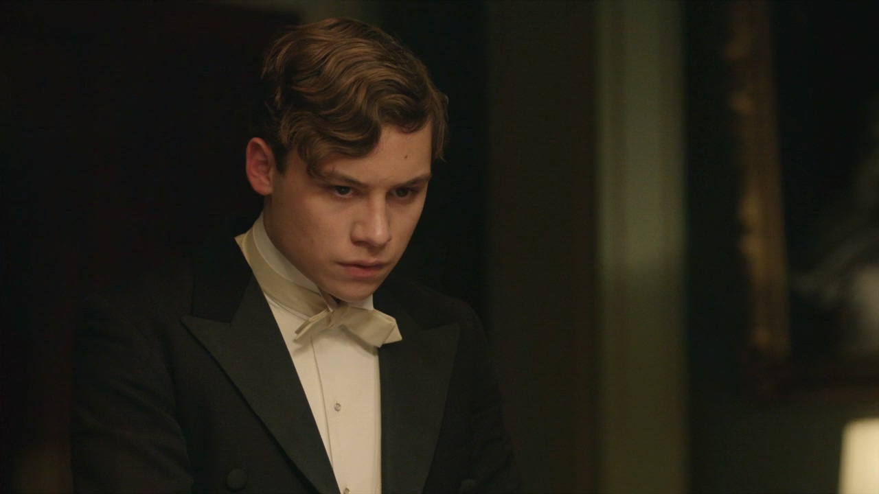 罪恶之家.An.Inspector.Calls.720p.HDTV.x264.深影字幕组-双语字幕.mkv_20250506_195105.968.jpg