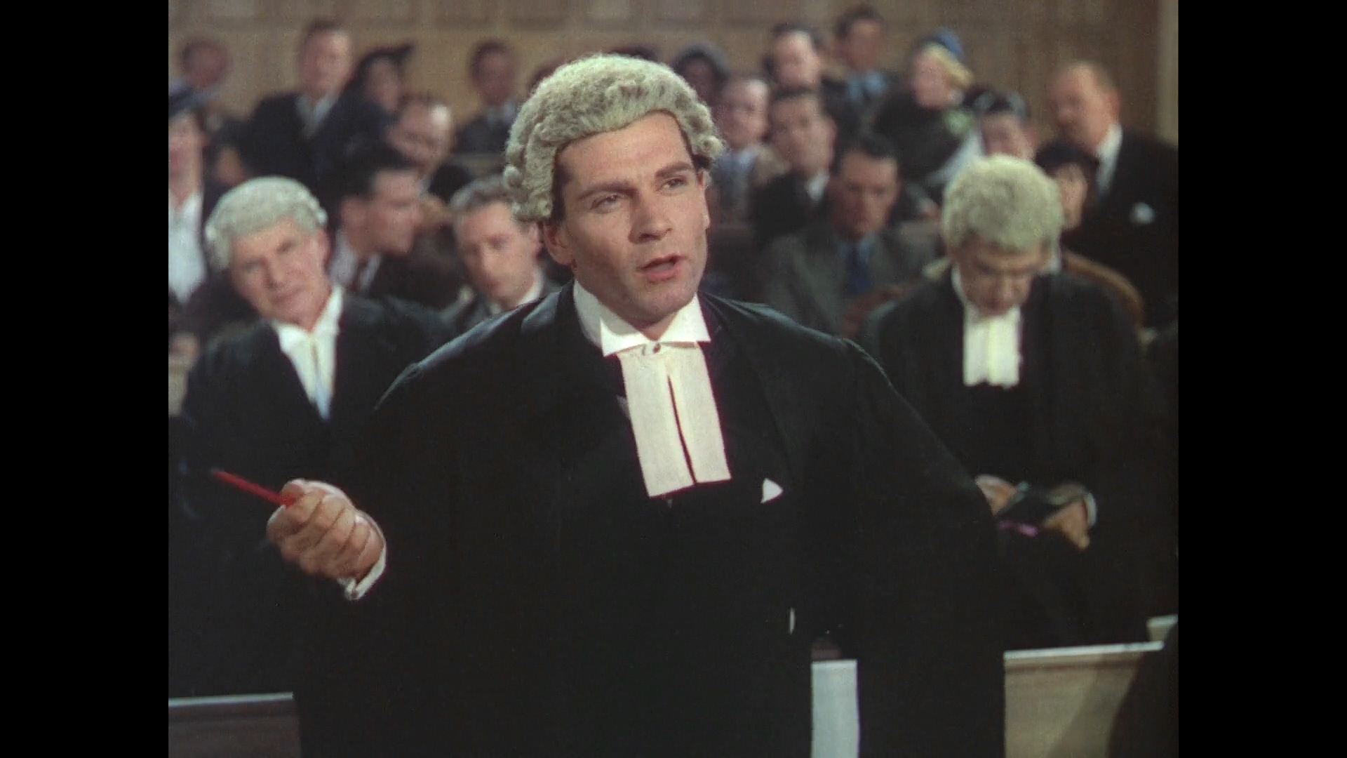 The.Divorce.Of.Lady.X.1938.1080p.BluRay.H264.AAC-RARBG.mkv_20250511_085049.203.jpg
