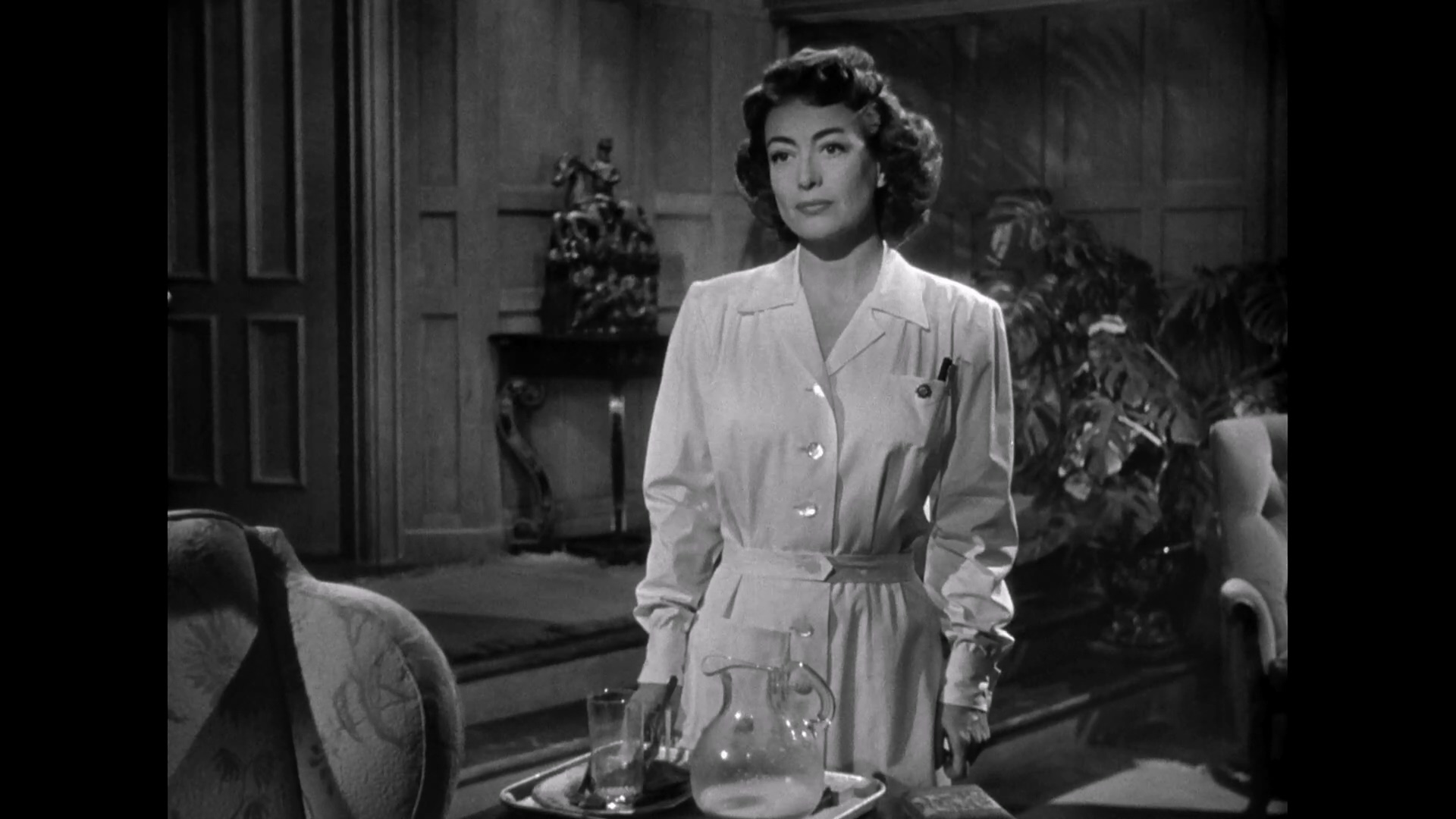 作茧自缚.1947.BD1080p.中英双字.mp4_20250515_004510.237.jpg