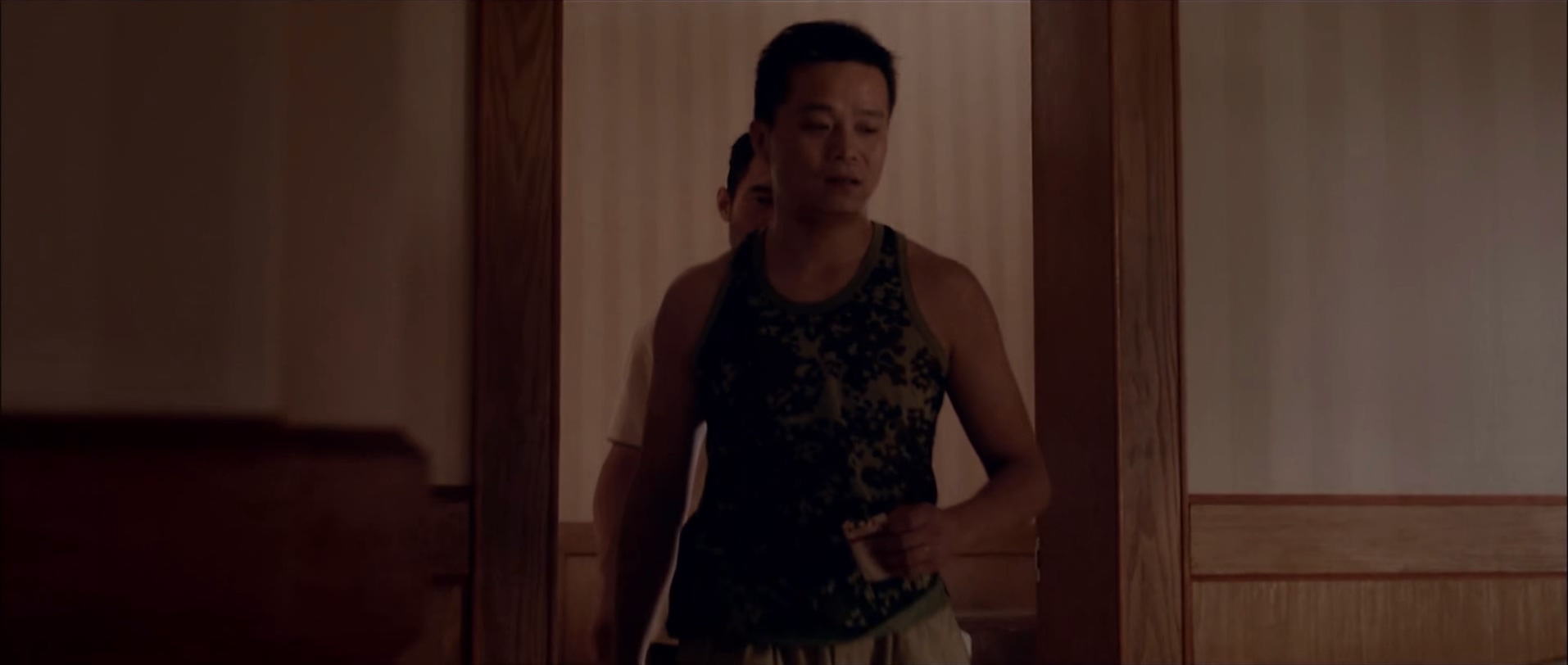 万箭穿心.Feng.Shui.2012.2160p.WEB-DL.H265.AAC-CTRLWEB.mp4_20250520_110033.441.jpg