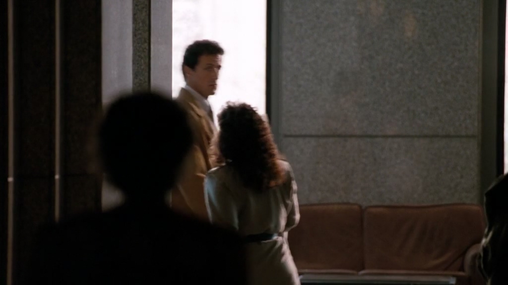 Assassins.1995.刺客战场.双语字幕.HR-HDTV.AC3.1024x576.x264-人人影视制作.mkv_2025.jpg