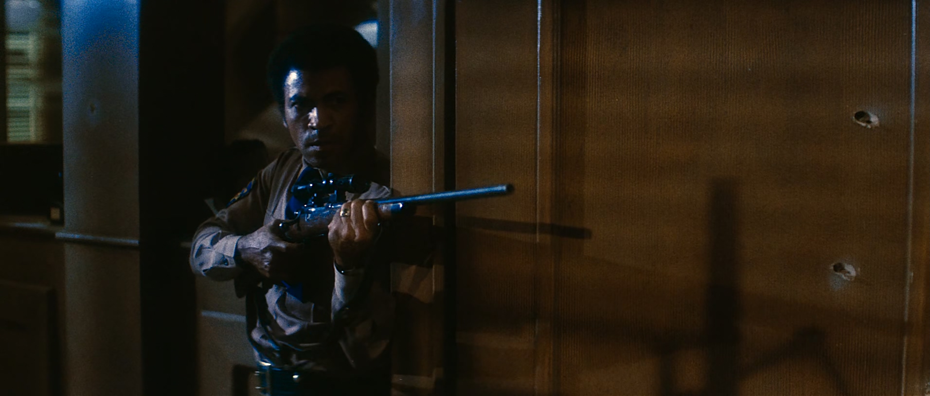 Assault.on.Precinct.13.1976.1080p.BluRay.x265.10bit.DTS-SONYHD.mkv_20250523_230111.632.jpg