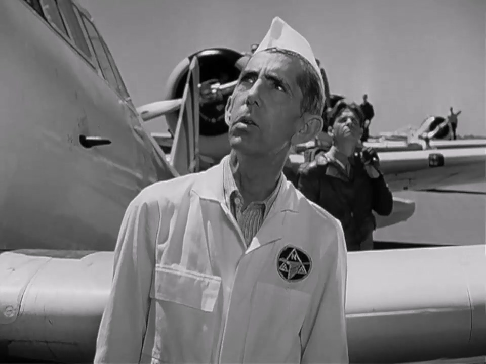 威震九霄（美国1941）DVDRip.x264国配.mkv_20250602_154725.958.jpg