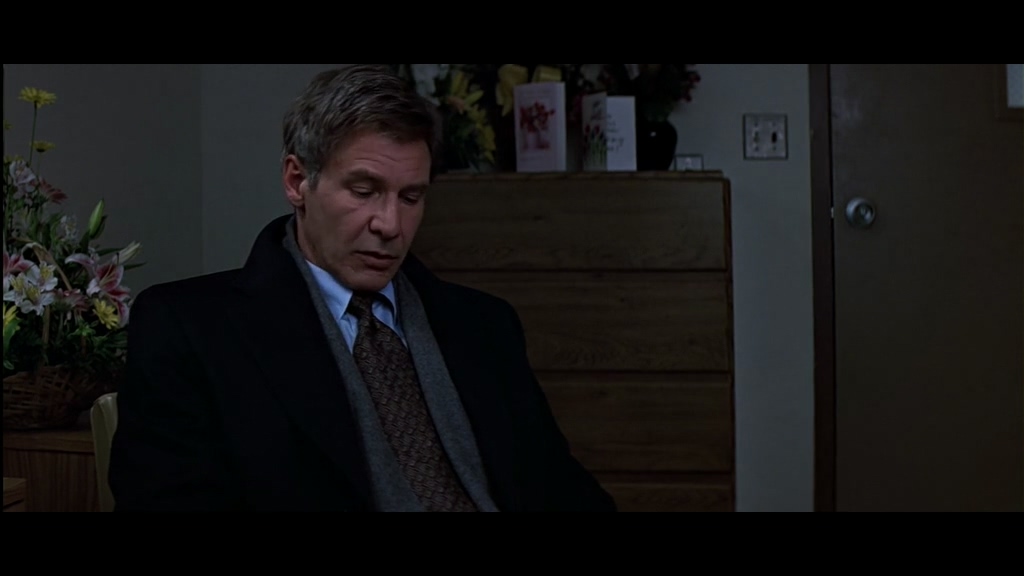 Clear.and.Present.Danger.1994.燃眉追击.双语字幕.国英音轨.HR-HDTV.AC3.1024X576.x2.jpg