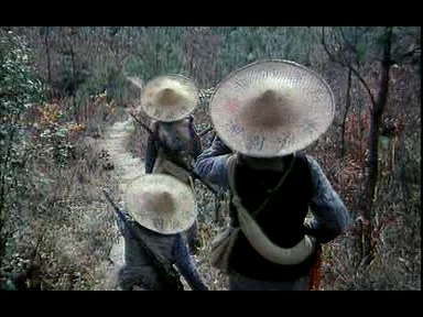 红叶铺满的小路-01（1983）.dat_20250610_184757.715.jpg