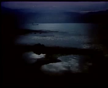 神奇的剑塔-01(上影1984).dat_20250610_190045.356.jpg