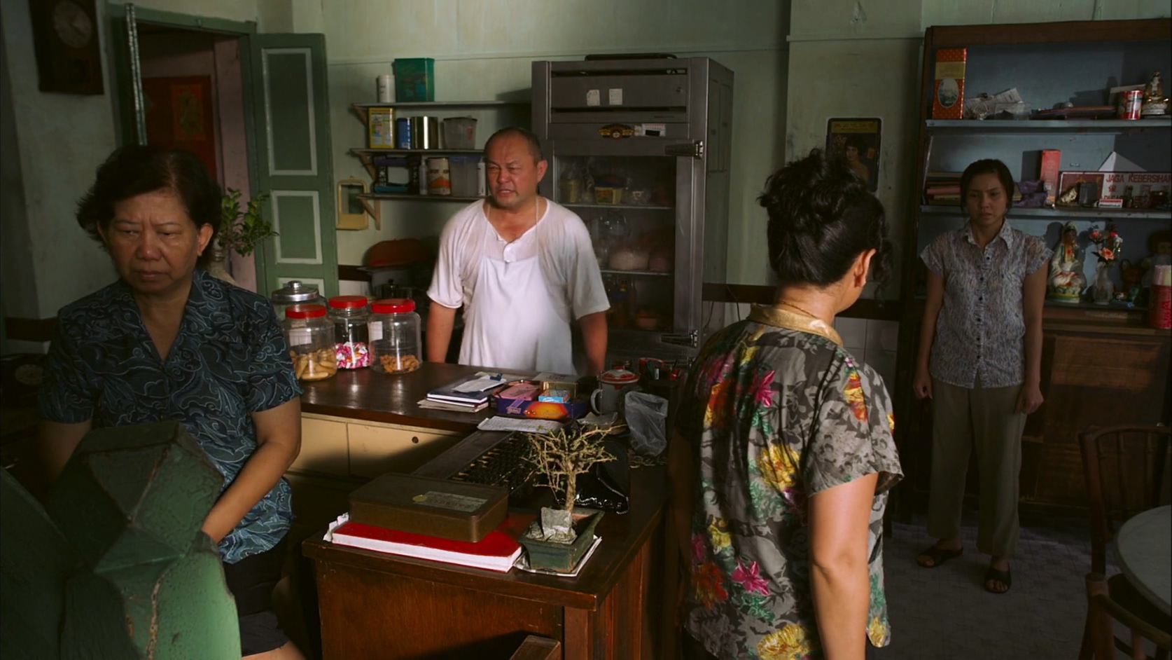 初恋红豆冰Ice.Kacang.Puppy.Love.2010.CHINESE.1080p.BluRay.H264.AAC-VXT.mkv_20250.jpg