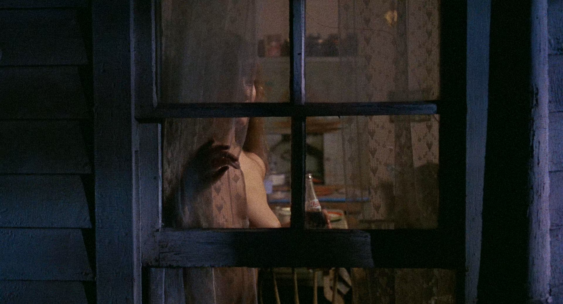 In.the.Heat.of.the.Night.1967.REMASTERED.1080p.BluRay.x265-RARBG.mkv_20250715_22.jpg