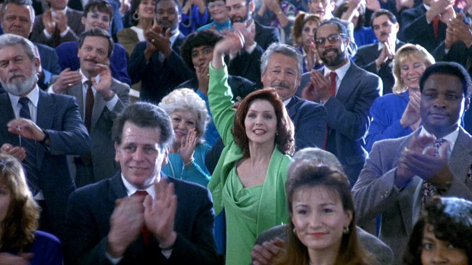 白头神探2：恐怖的气味.The.Naked.Gun.2.1.2.The.Smell.of.Fear.1991.2Audio.CN.mkv_2.jpg