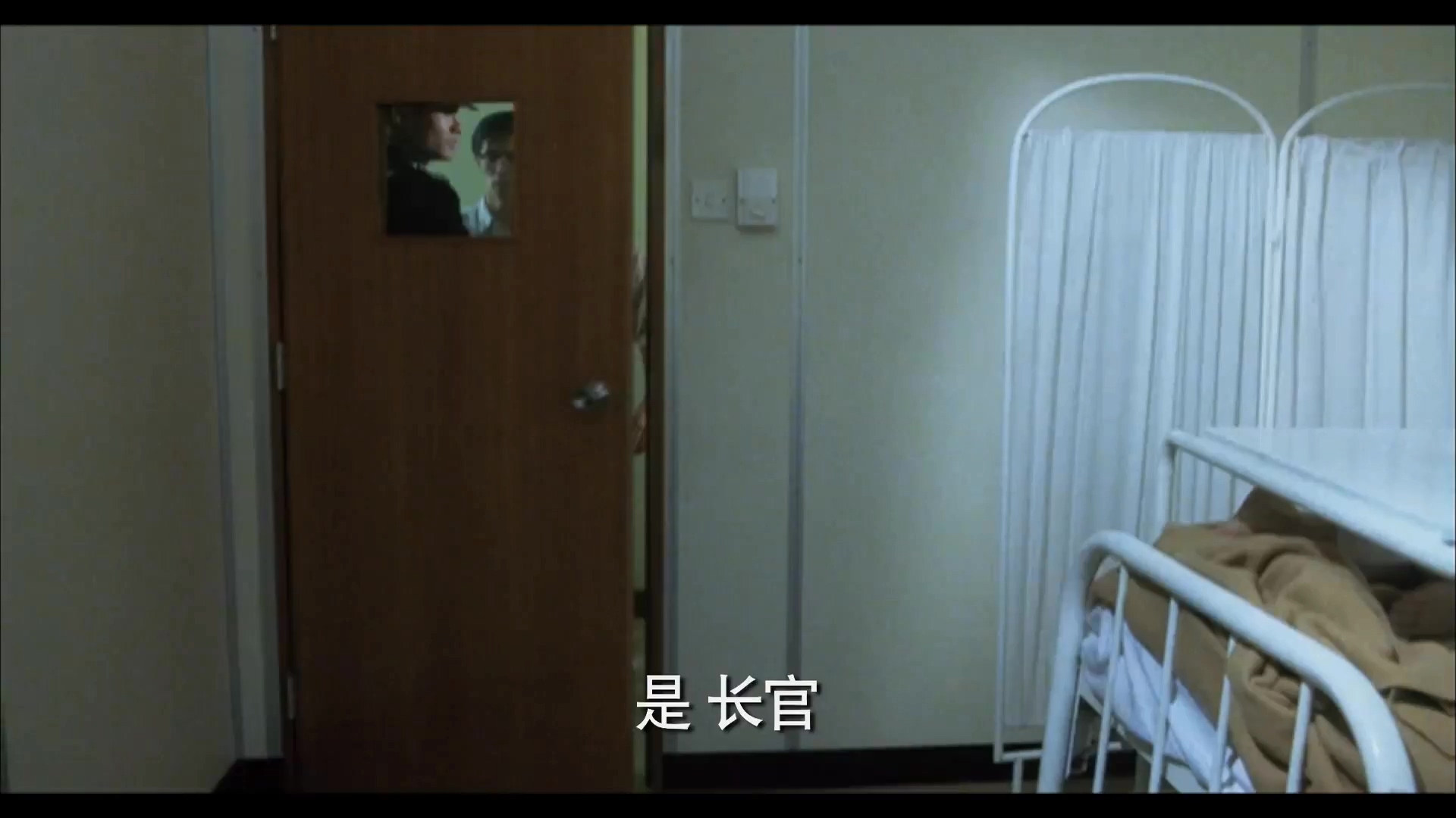 皇家师姐3：雌雄大盗.1988.CN.mkv_20250717_161443.028.jpg