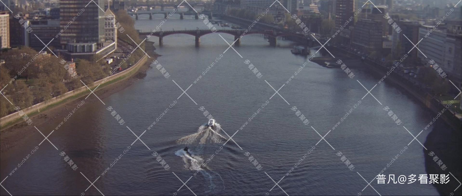 007系列第19部：黑日危机.The.World.Is.Not.Enough.1999.3Audio.CN.mkv_20250818_151912.156.jpg