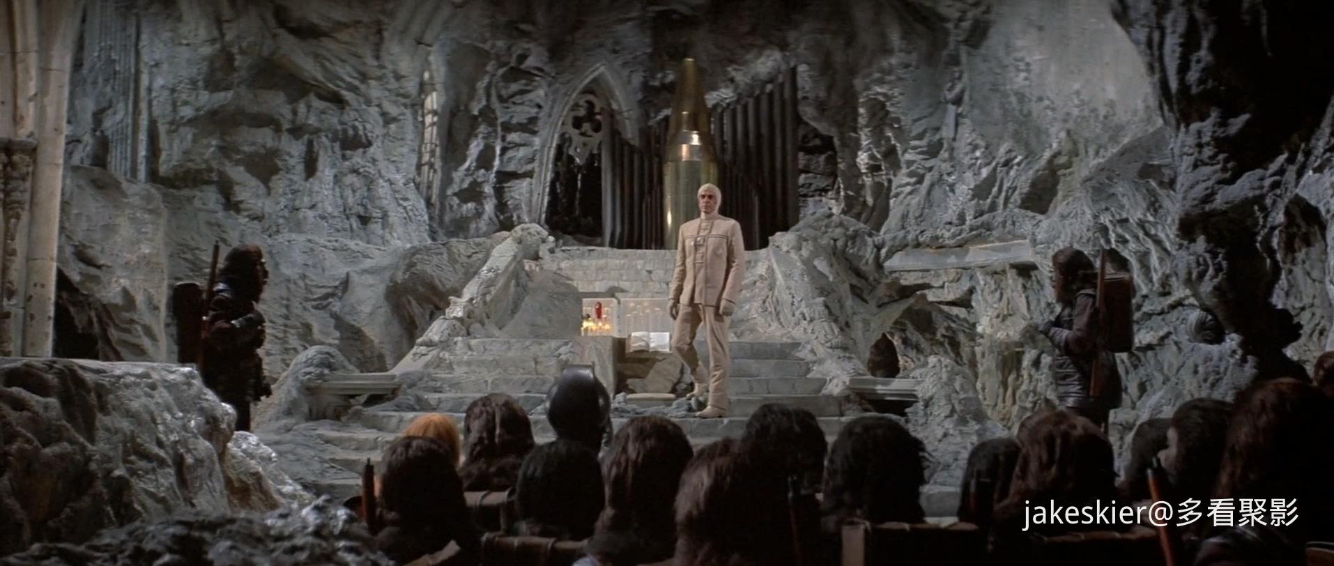 1970.失陷猩球(95分钟).1080P.英语中字.mkv_20250820_012237.781.jpg