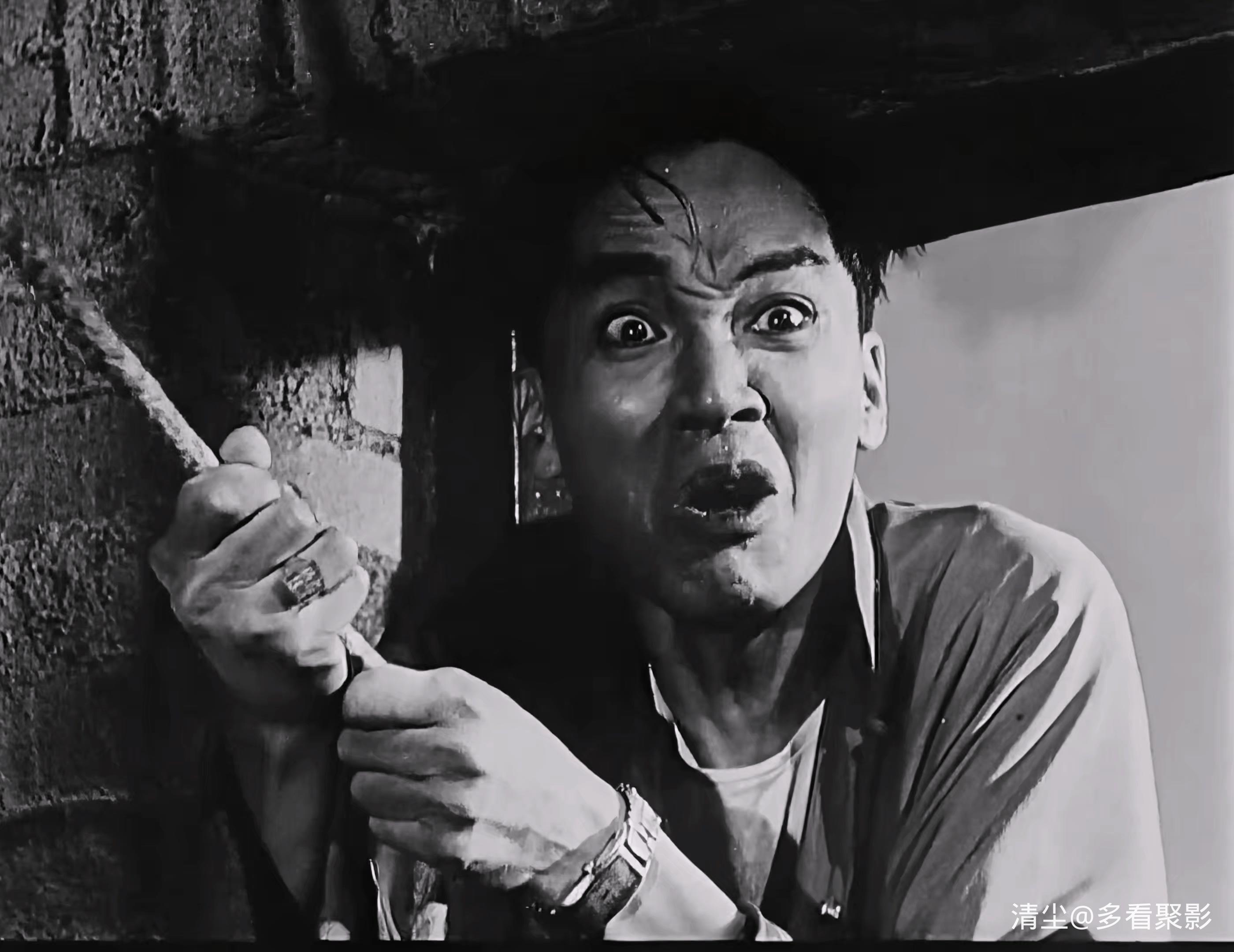 1963 七十二家房客.mp4_20251015_163727.200.jpg