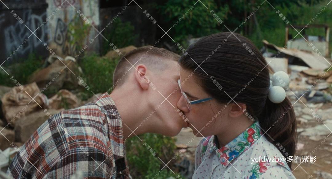 p2567599888.jpg p2567599888.jpg