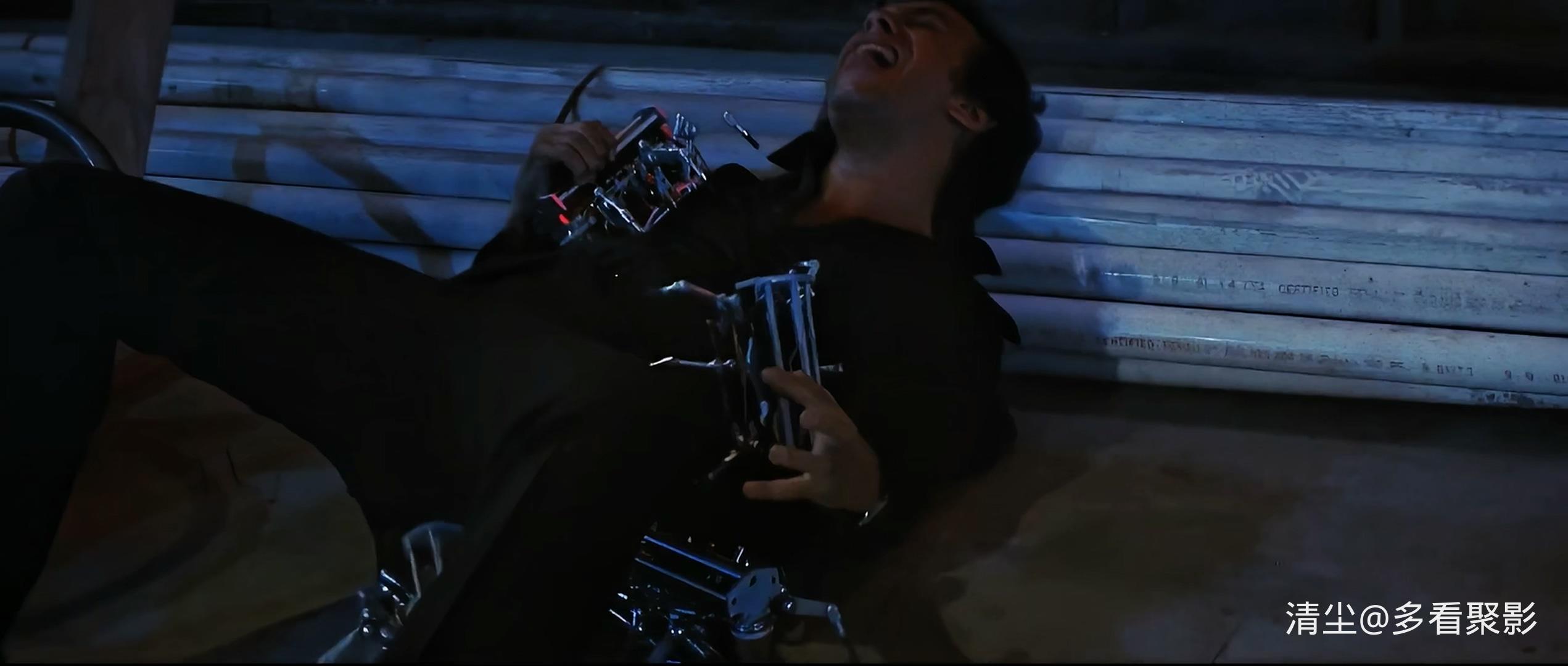 1984 机器人 Runaway.mkv_20251120_132032.624.jpg