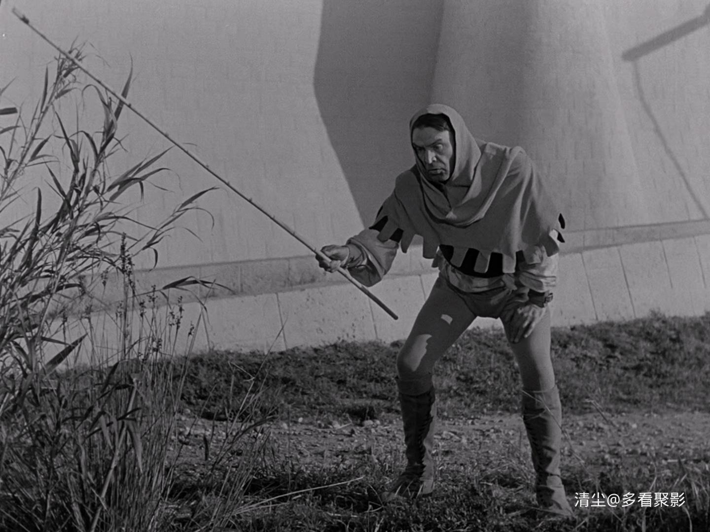 1942 夜间来客 The Devil&#039;s Envoys.mkv_20251127_105644.988.jpg