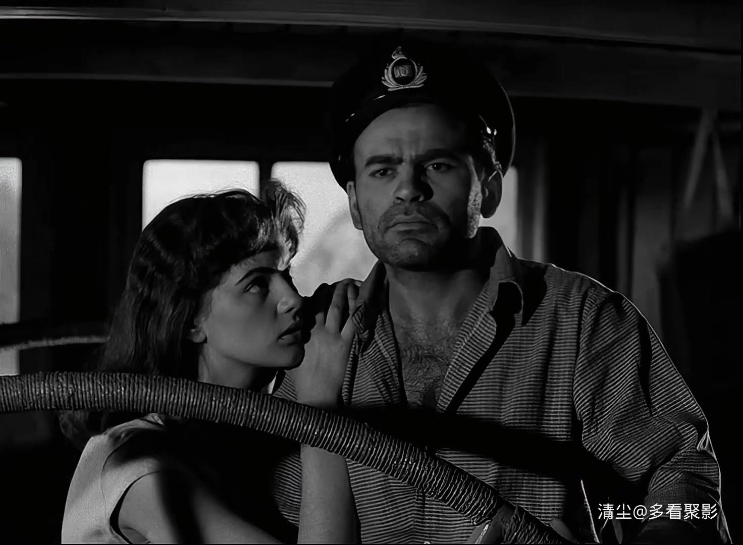 1960 多瑙河之波 The Danube Waves（罗马尼亚）.mp4_20251207_161224.034.jpg