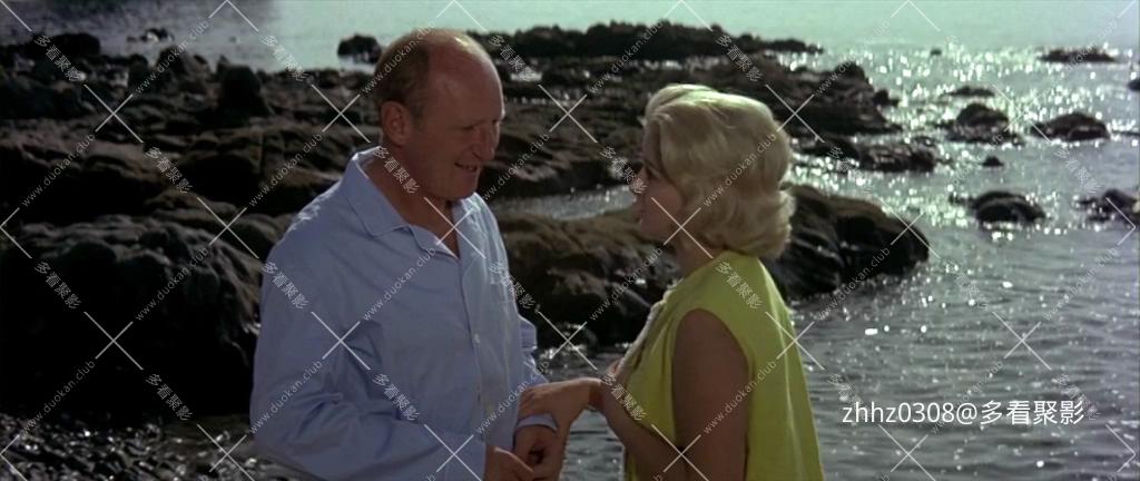 1.暗渡陈仓(国配).1965.Le corniaud.DVDRip.XviD.480p..mkv_20260124_204354430.jpg