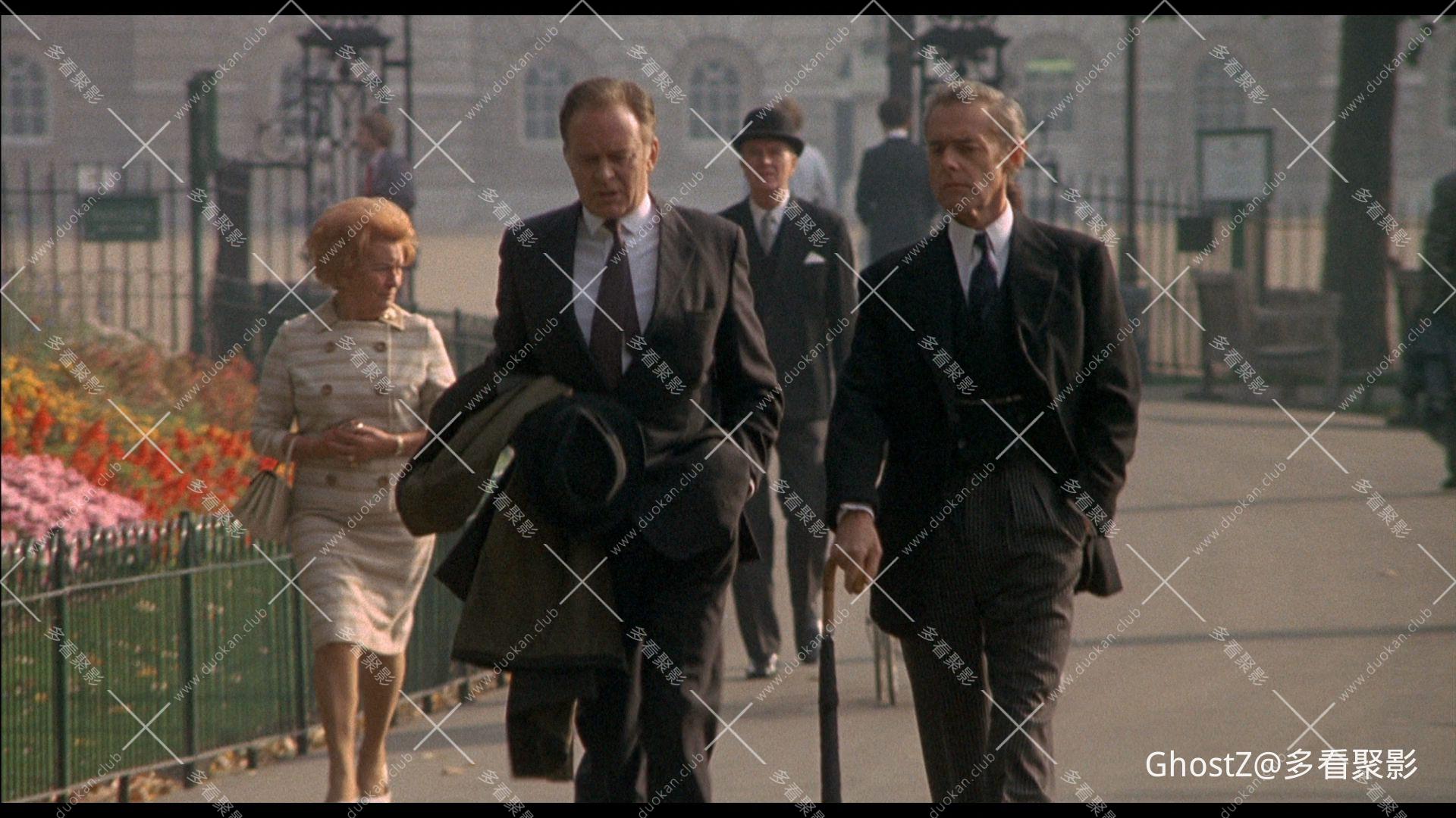 豺狼的日子 (1973) [tmdb=4909].mkv_010200.133.png