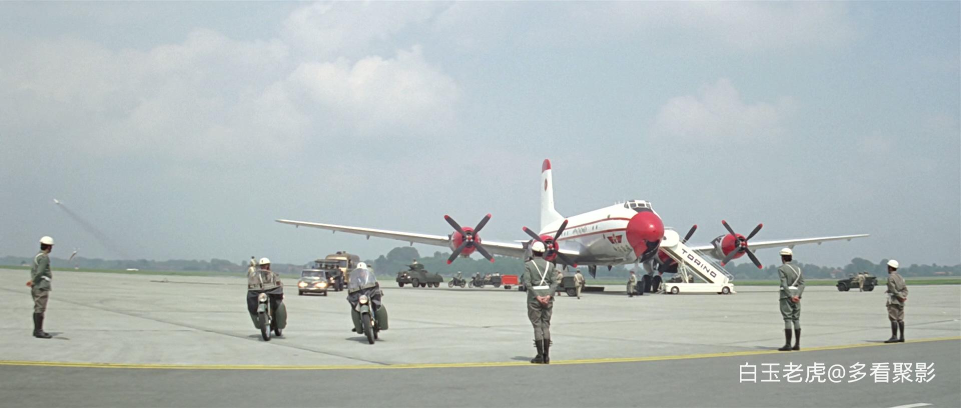 The Italian Job (40th Anniversary Edition)1969.1080p.BluRay.x265.10bit.DTS.2Audi.jpg