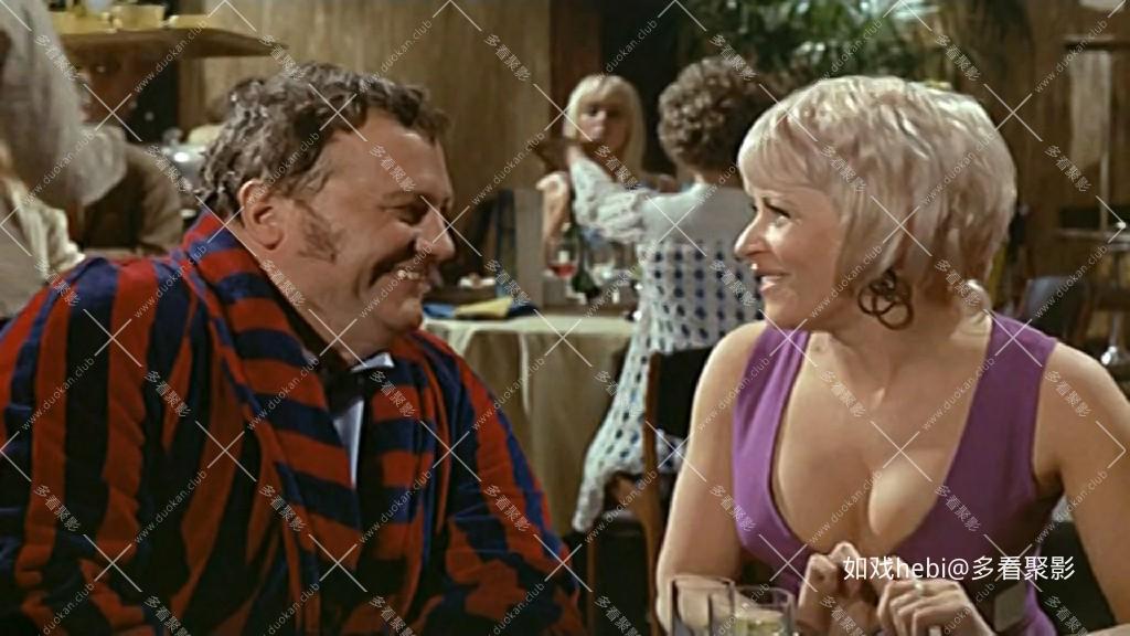 倒霉的医生 Doctor In Trouble (1970).mkv_20260312_223801.760.jpg