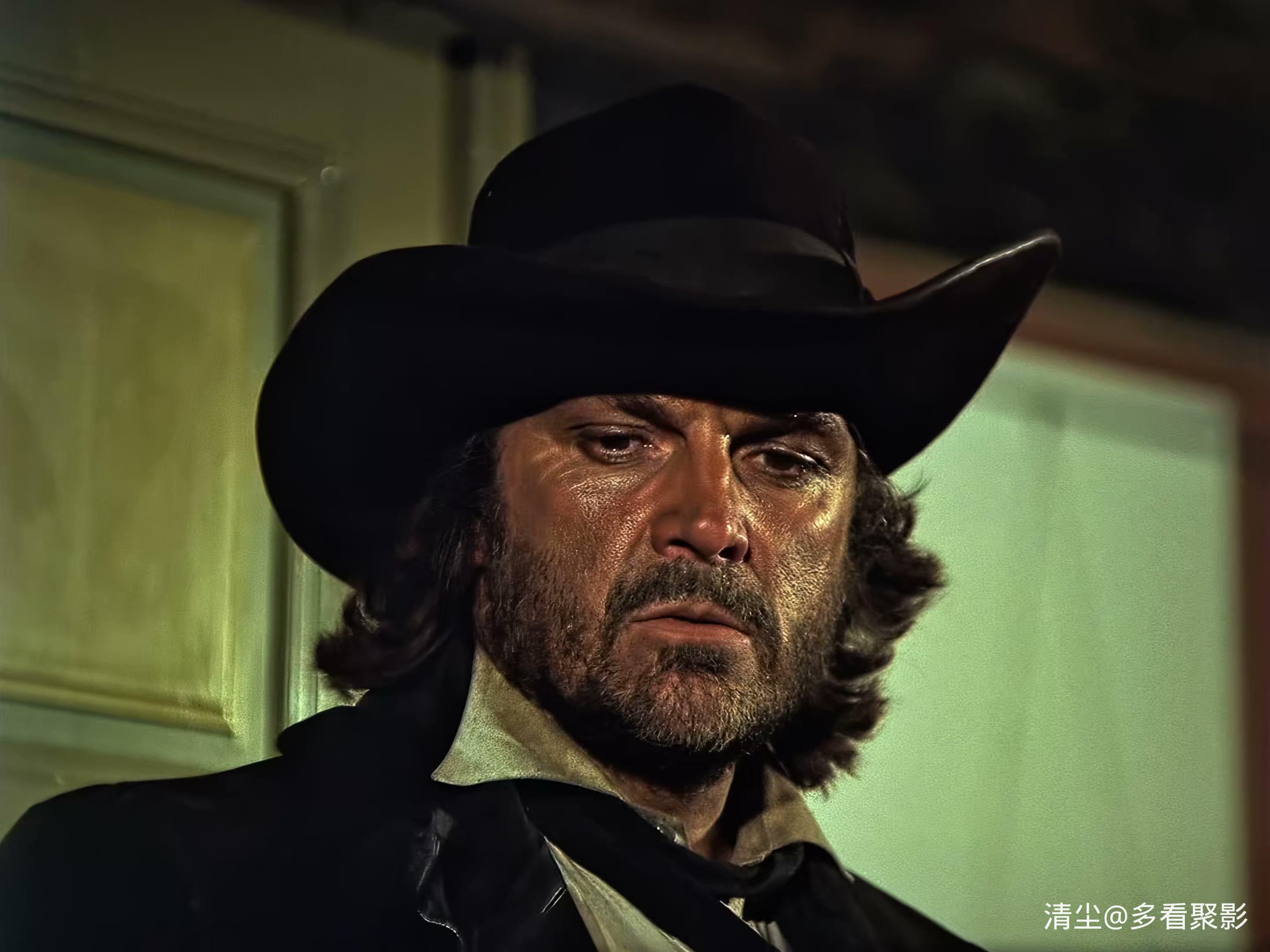 1985 银面具 Masca de argint.mp4_20260422_160940.541.jpg