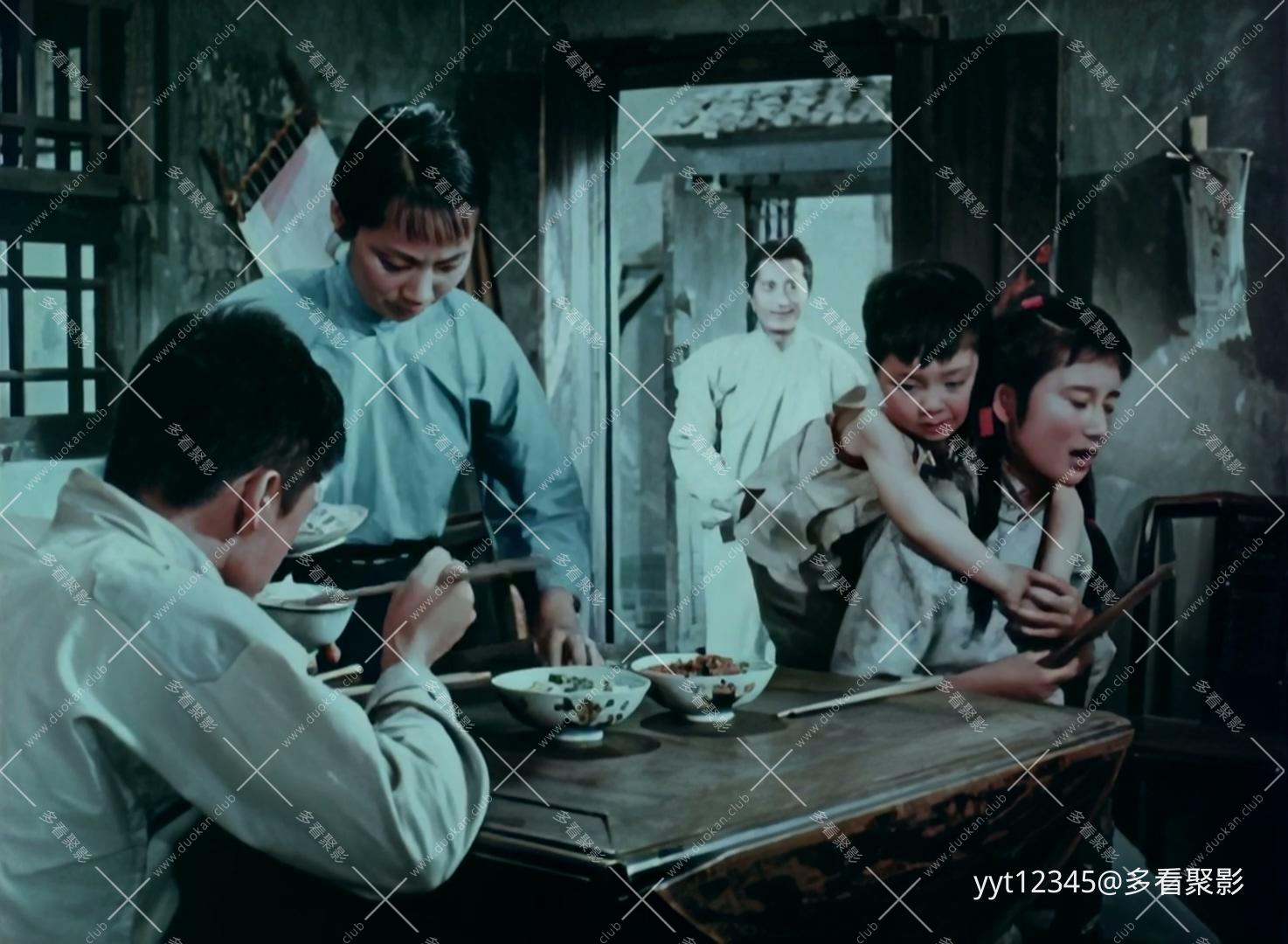 革命家庭[1960] Iris2.mkv_20260809_164136.081.jpg